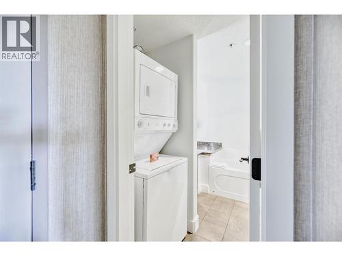 1200 Rancher Creek Road Unit# 225C, Osoyoos, BC - Indoor Photo Showing Laundry Room