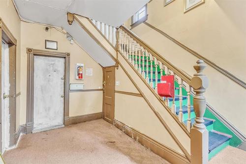 590 Spence Street, Winnipeg, MB - Indoor Photo Showing Other Room