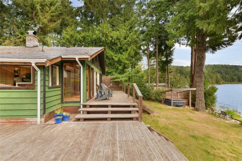 7815 Manatu Rd, Sooke, BC 