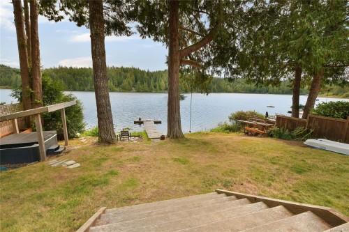 7815 Manatu Rd, Sooke, BC 