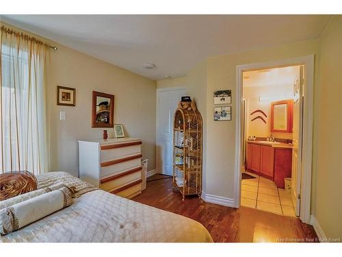 845 O'Neil Ave, Bathurst, NB 