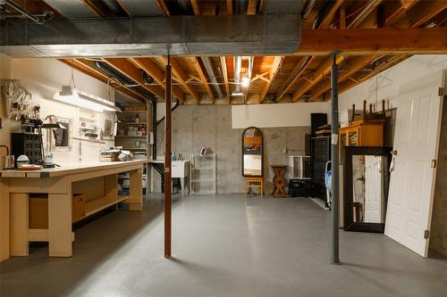 60-1101 Cameron Avenue, Kelowna, BC - Indoor Photo Showing Basement
