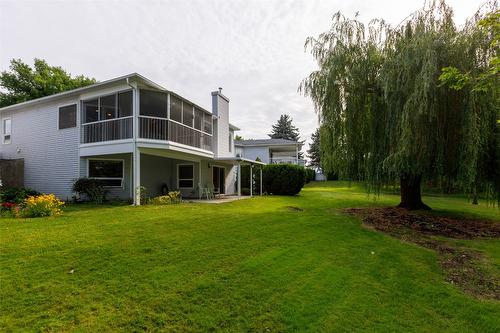 60-1101 Cameron Avenue, Kelowna, BC - Outdoor With Deck Patio Veranda