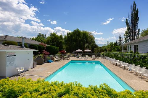 60-1101 Cameron Avenue, Kelowna, BC - Outdoor With In Ground Pool