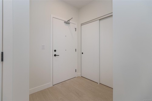 333-2629 Millstream Rd, Langford, BC - Indoor Photo Showing Other Room