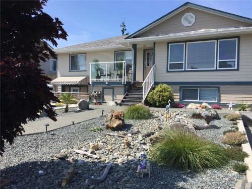 582 Baxter Ave, Saanich, BC 