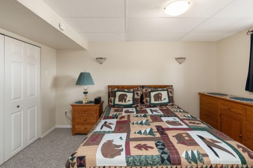 582 Baxter Ave, Saanich, BC 