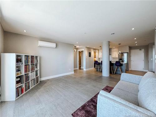 712-55 Queen St, Moncton, NB 