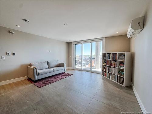 712-55 Queen St, Moncton, NB 