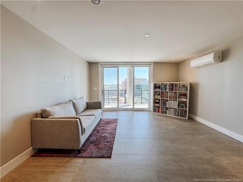 712-55 Queen St, Moncton, NB 