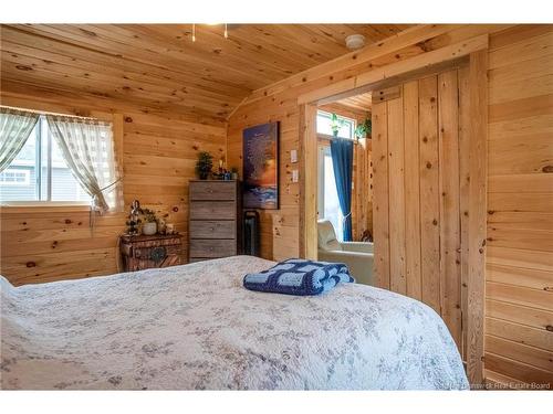 83 Janet Cres, Willow Grove, NB 