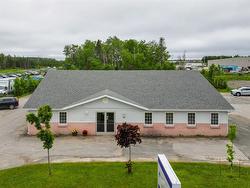 30 Roe Avenue  Gander, NL A1V 1W7