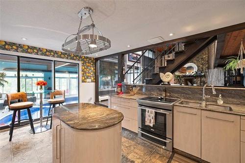 1788 Henderson Hwy, Winnipeg, MB 