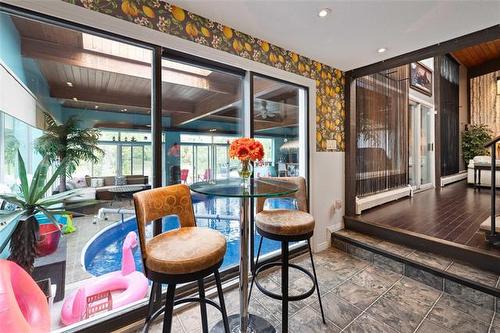 1788 Henderson Hwy, Winnipeg, MB 