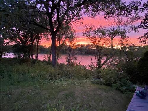 1788 Henderson Hwy, Winnipeg, MB 