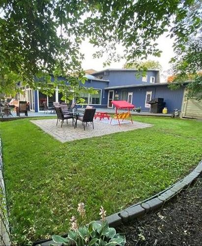 1788 Henderson Hwy, Winnipeg, MB 