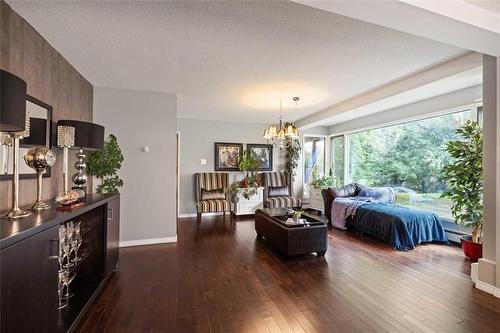 1788 Henderson Hwy, Winnipeg, MB 