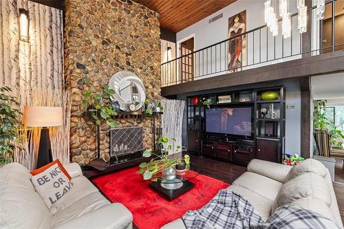 1788 Henderson Hwy, Winnipeg, MB 