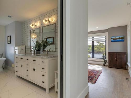 1170 Rockcliffe Street, Halifax, NS 