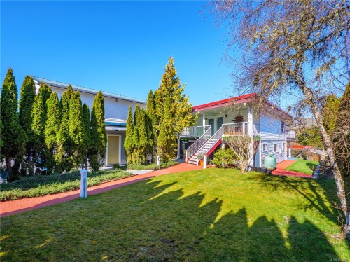 153 Hemlock St, Ucluelet, BC 