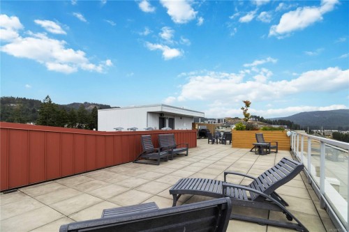 310-1311 Lakepoint Way, Langford, BC - Outdoor