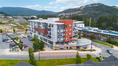 310-1311 Lakepoint Way, Langford, BC - Outdoor With View