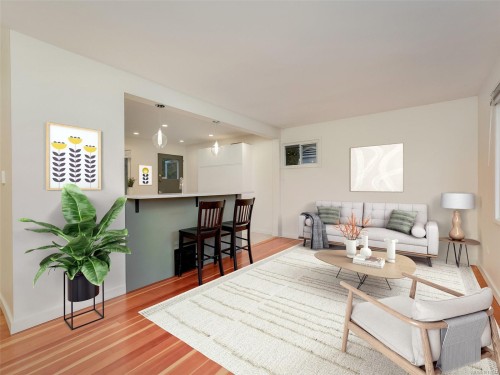 1728 Foul Bay Rd, Victoria, BC 