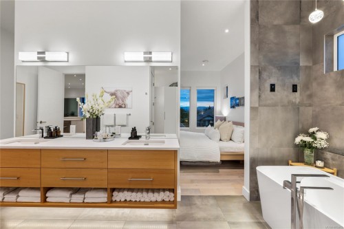 156 Golden Oaks Cres, Nanaimo, BC 