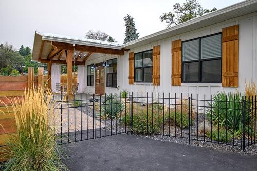 6448 Agassiz Road, Vernon, BC - Outdoor