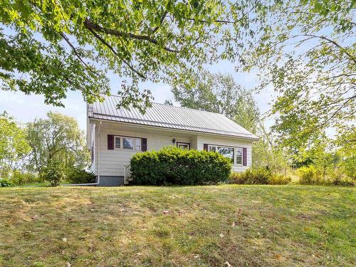 193 Highway 2, Enfield, NS 