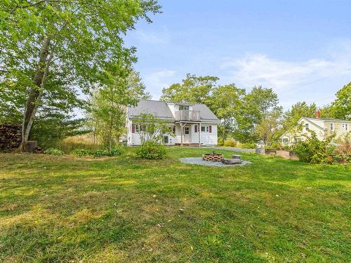 193 Highway 2, Enfield, NS 