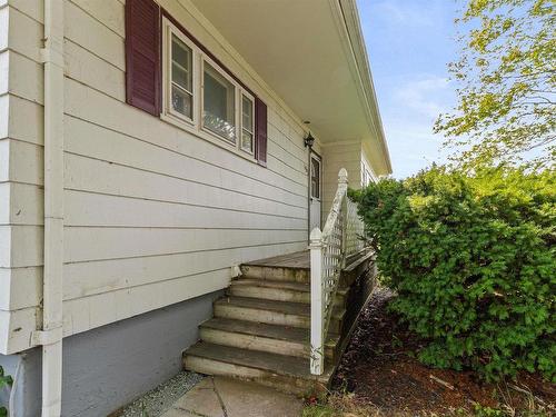 193 Highway 2, Enfield, NS 