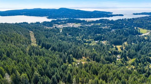 2585 Sooke River Rd, Sooke, BC 