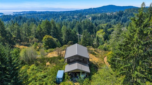 2585 Sooke River Rd, Sooke, BC 
