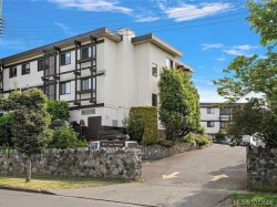 112-1975 Lee Ave  Victoria, BC V8R 4W9