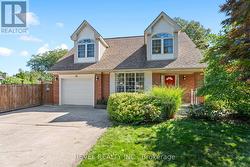 36 CAMBRIA DRIVE  St. Catharines, ON L2N 6W4