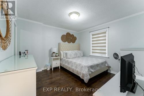 2505 Dufferin Street, Toronto, ON - Indoor Photo Showing Bedroom
