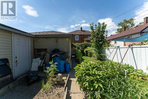 2505 Dufferin Street, Toronto, ON - Outdoor