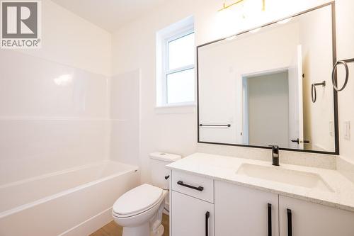2648 Tranquille Road Unit# 116, Kamloops, BC - Indoor Photo Showing Bathroom