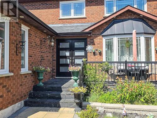 342 Savage Road, Newmarket, ON - Outdoor