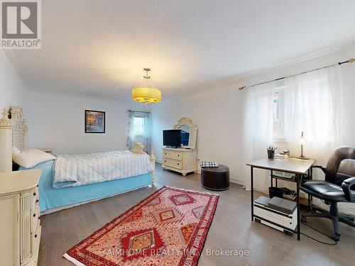 342 Savage Road, Newmarket, ON - Indoor Photo Showing Bedroom