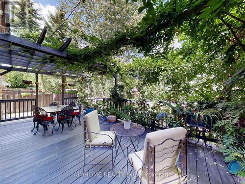 342 Savage Road, Newmarket, ON - Outdoor With Deck Patio Veranda