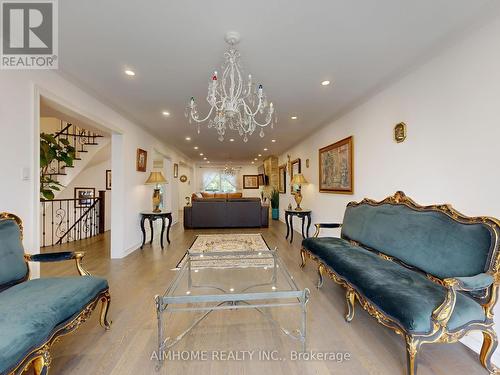 342 Savage Road, Newmarket, ON - Indoor