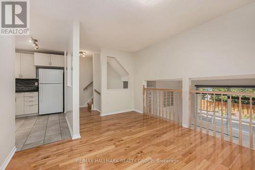 120 Royalton Private, Ottawa, ON - Indoor