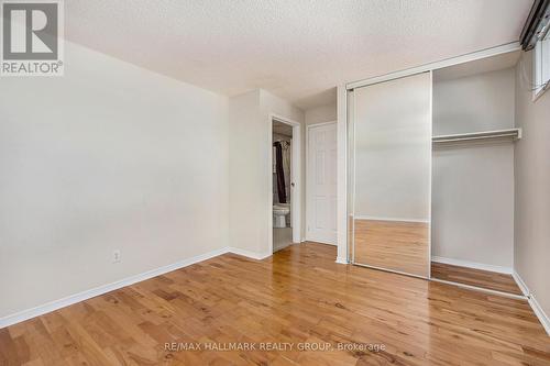 120 Royalton Private, Ottawa, ON - Indoor Photo Showing Other Room