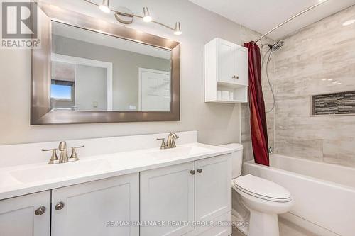 120 Royalton Private, Ottawa, ON - Indoor Photo Showing Bathroom