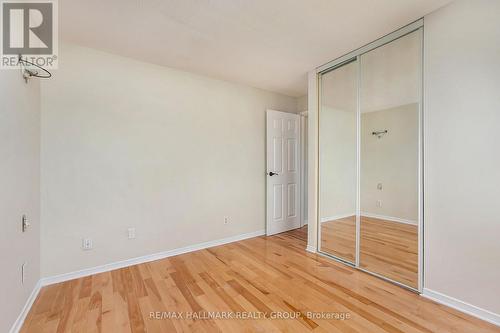 120 Royalton Private, Ottawa, ON - Indoor Photo Showing Other Room