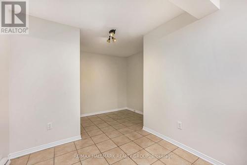 120 Royalton Private, Ottawa, ON - Indoor Photo Showing Other Room