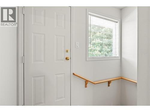 2804 25 Street, Vernon, BC - Indoor Photo Showing Other Room