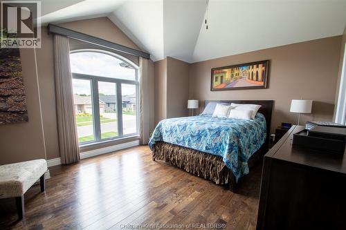 64 Valencia Drive, Chatham, ON - Indoor Photo Showing Bedroom
